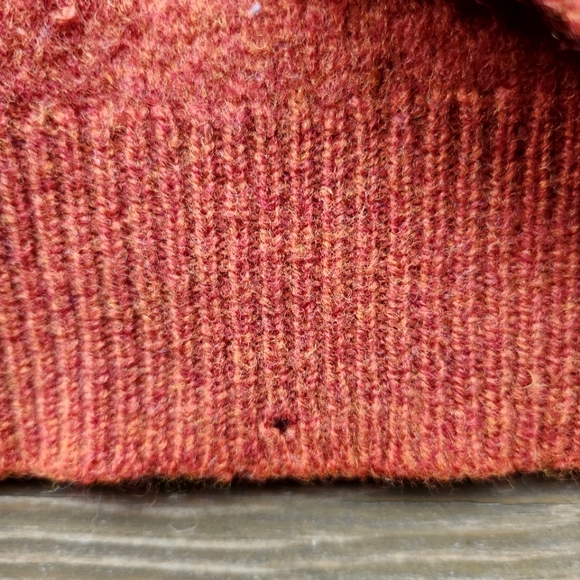 BYFORD Vintage 100% Wool V-Neck Sweater, Orange, Womens Size Medium - Picture 7 of 9